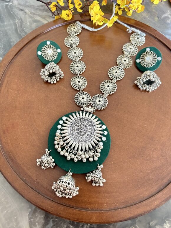 Haya Necklace