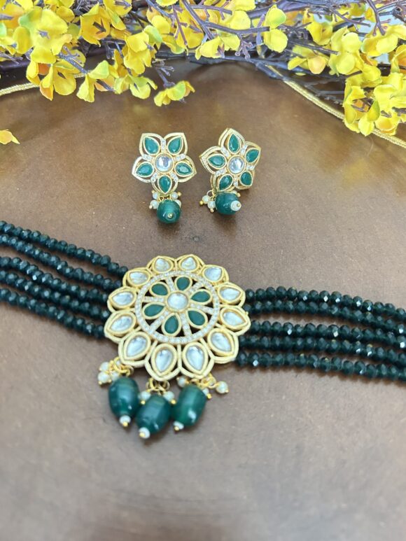 ANILA CHOKER