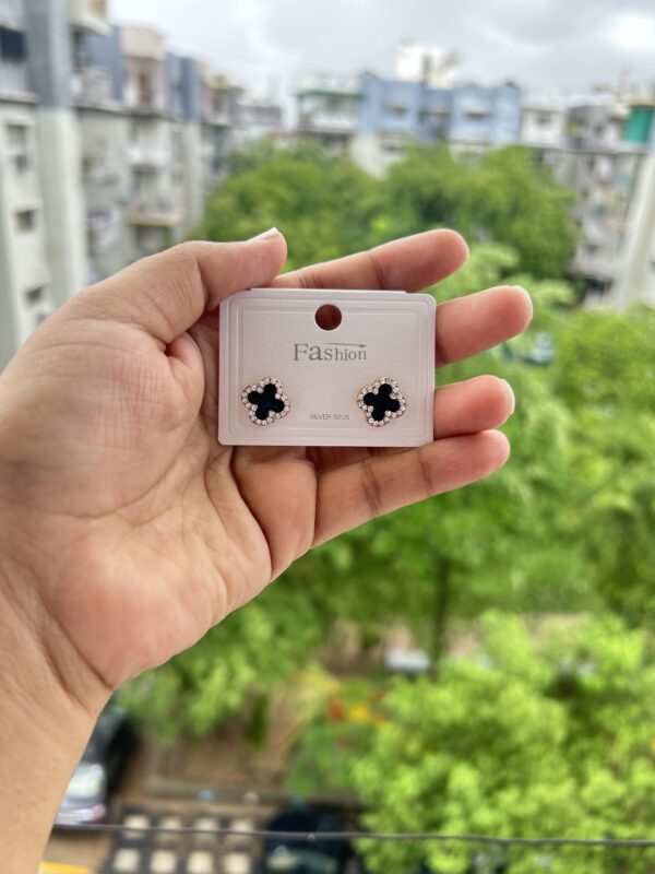 Minimal Earrings