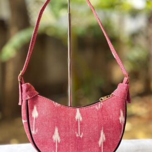 MOON SHOULDER BAGS