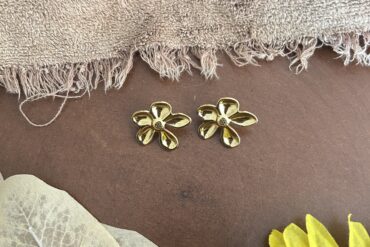 Flower Studs